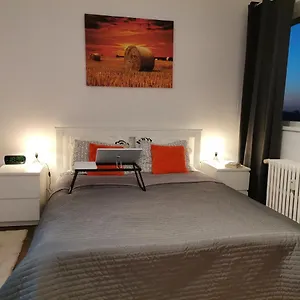 Piata Victoriei Apartment Bucharest